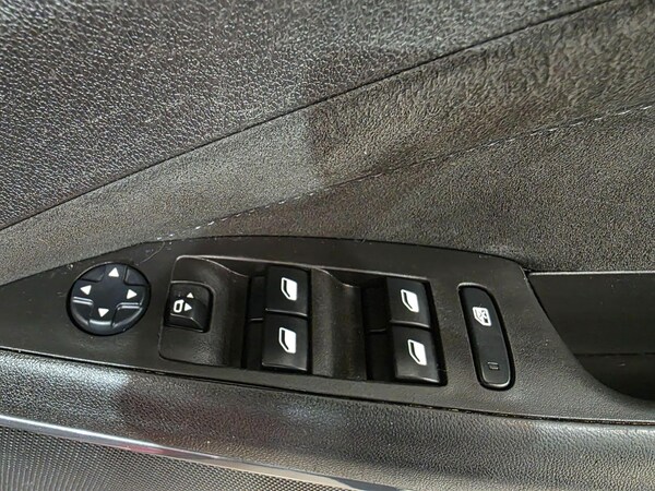 Used Vauxhall Crossland 2022 for sale - 74632383: Photo 15