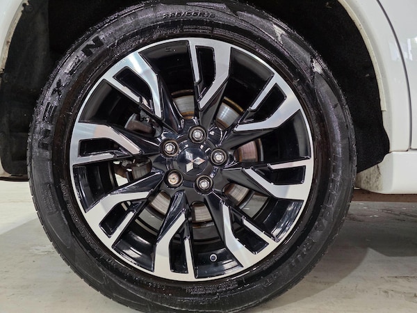 Used Mitsubishi Outlander 2018 for sale - 75588827: Photo 27