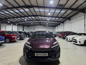 Used Toyota C-HR 2024 for sale - 76926552: Photo