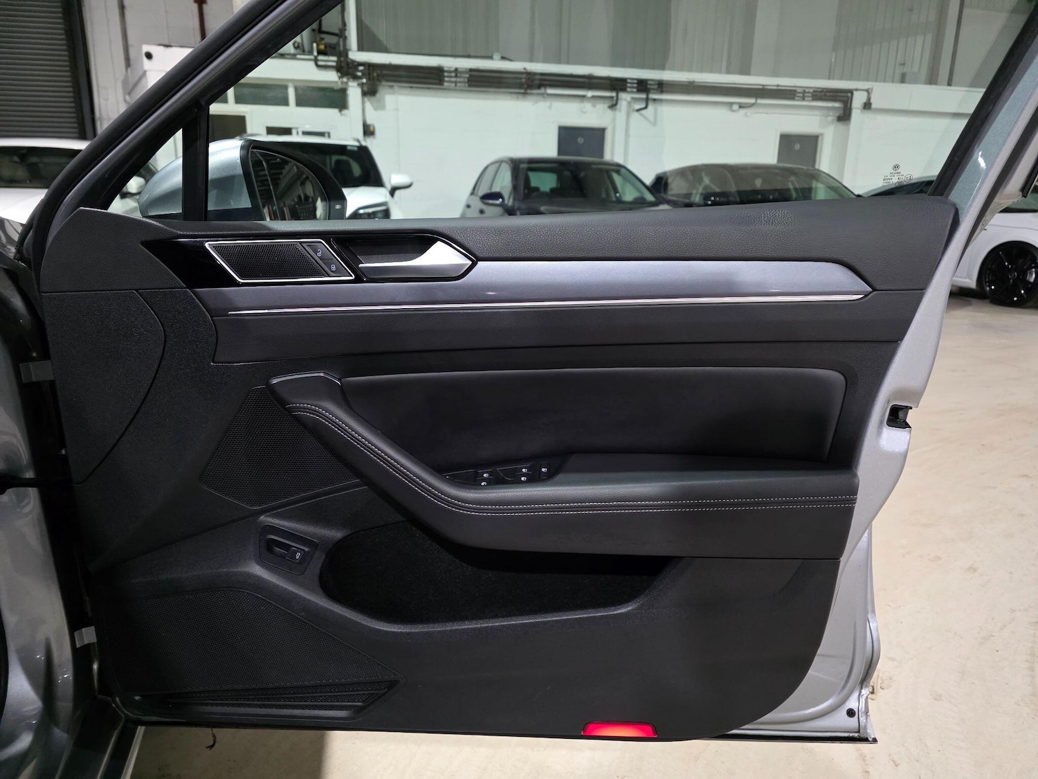 Used Volkswagen Passat 2019 for sale - 76597356: Photo 14