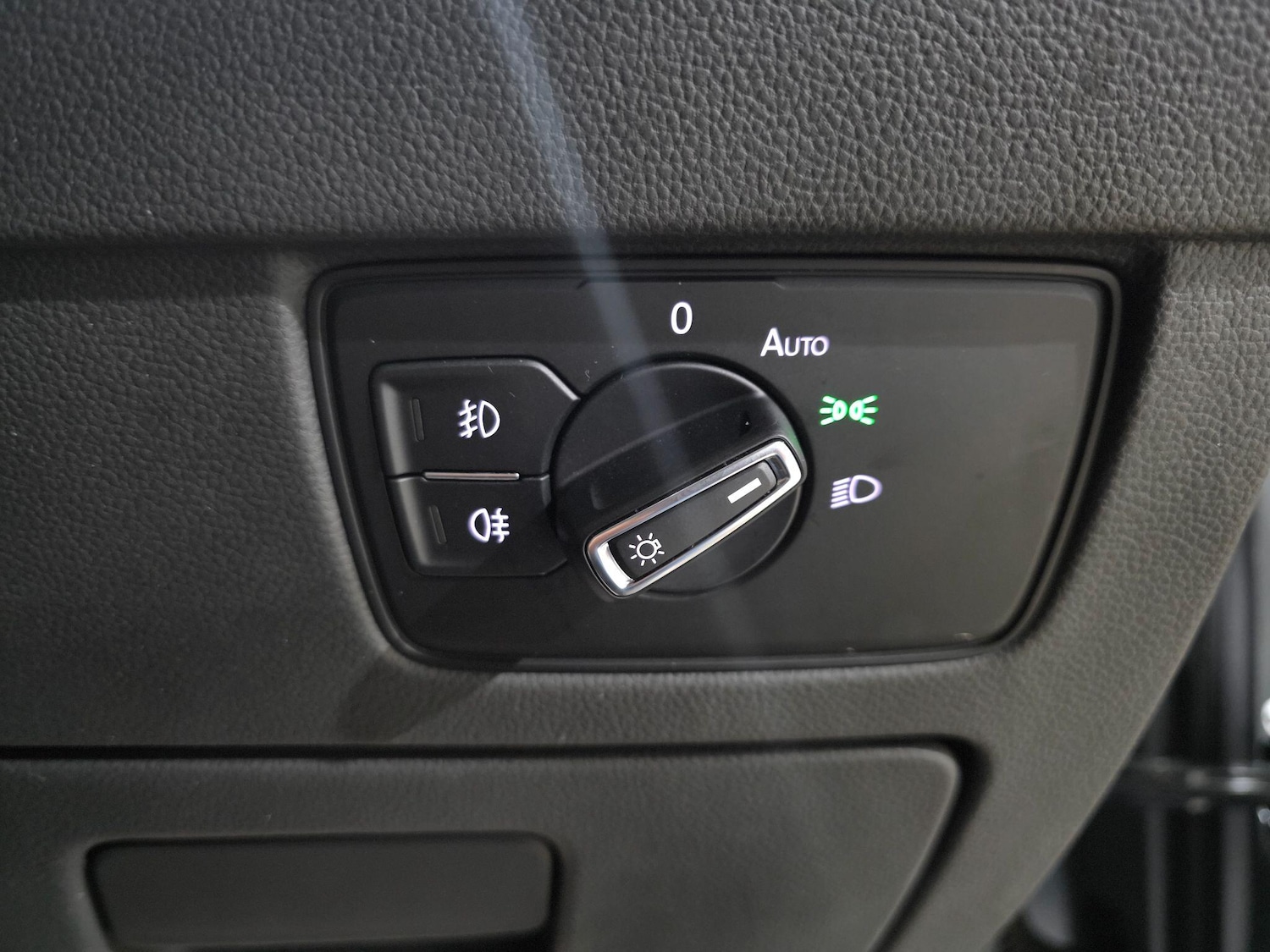 Used Volkswagen Passat 2019 for sale - 76597356: Photo 17