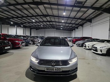 Used Volkswagen Passat 2019 for sale - 76597356: Photo