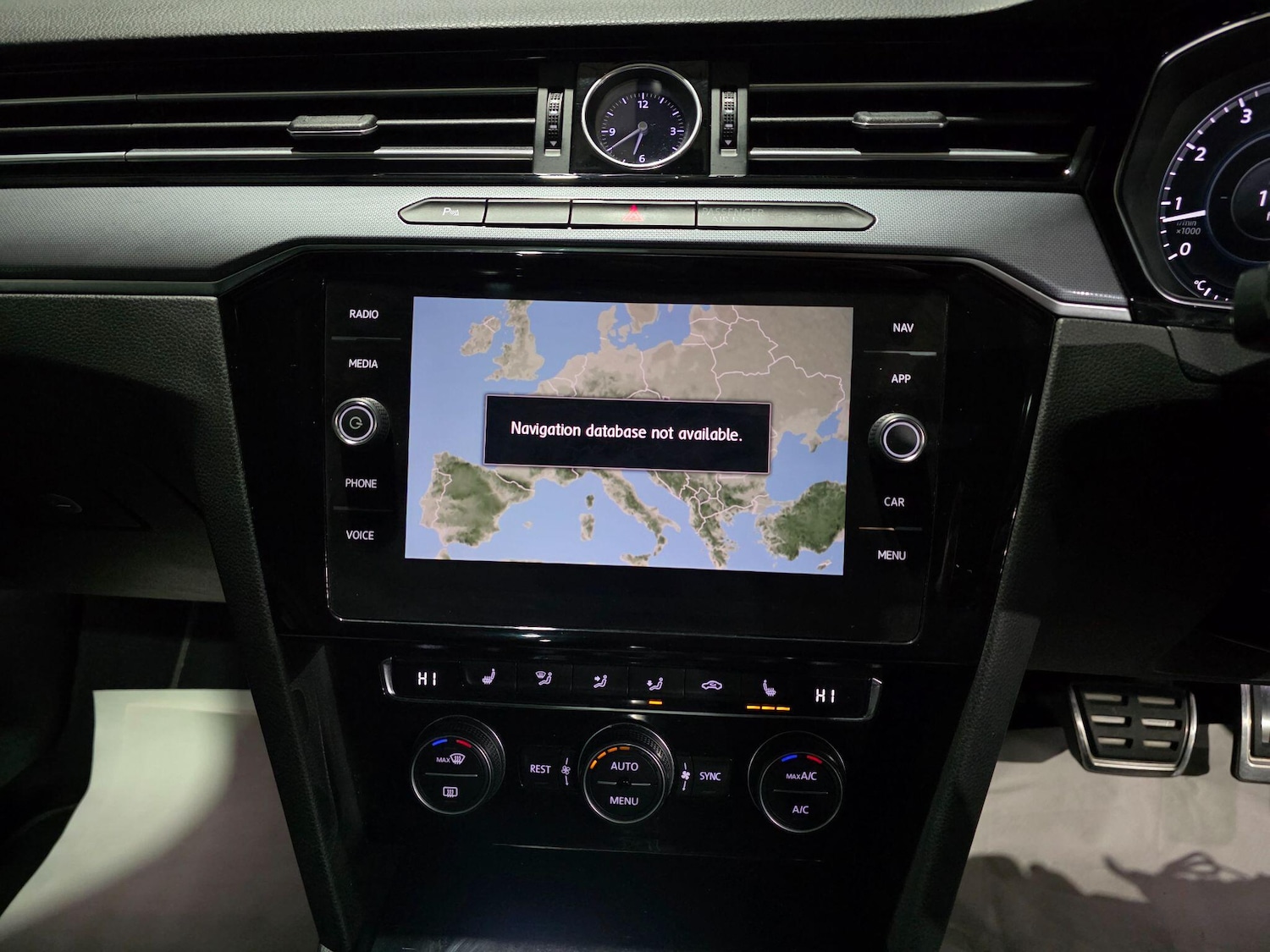 Used Volkswagen Passat 2019 for sale - 76597356: Photo 8