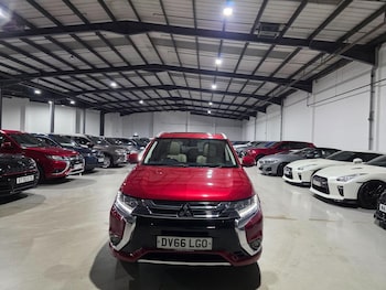 Used Mitsubishi Outlander 2016 for sale - 76612779: Photo