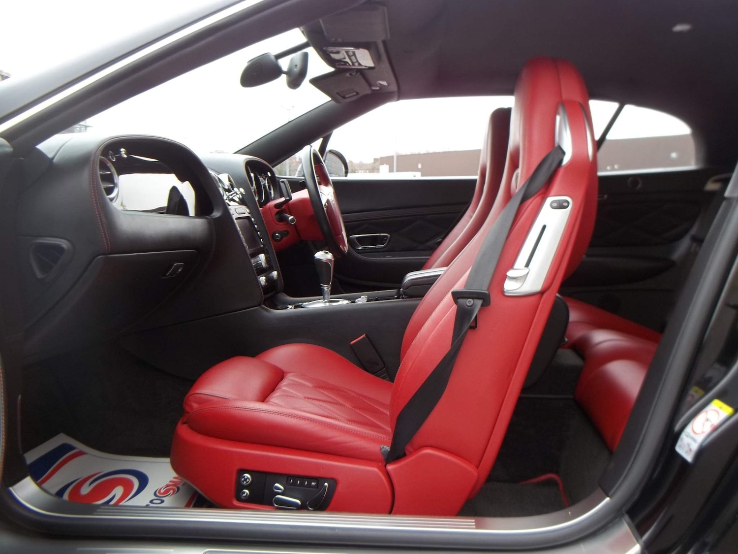 Used Bentley Continental 2011 for sale - 76988276: Photo 22