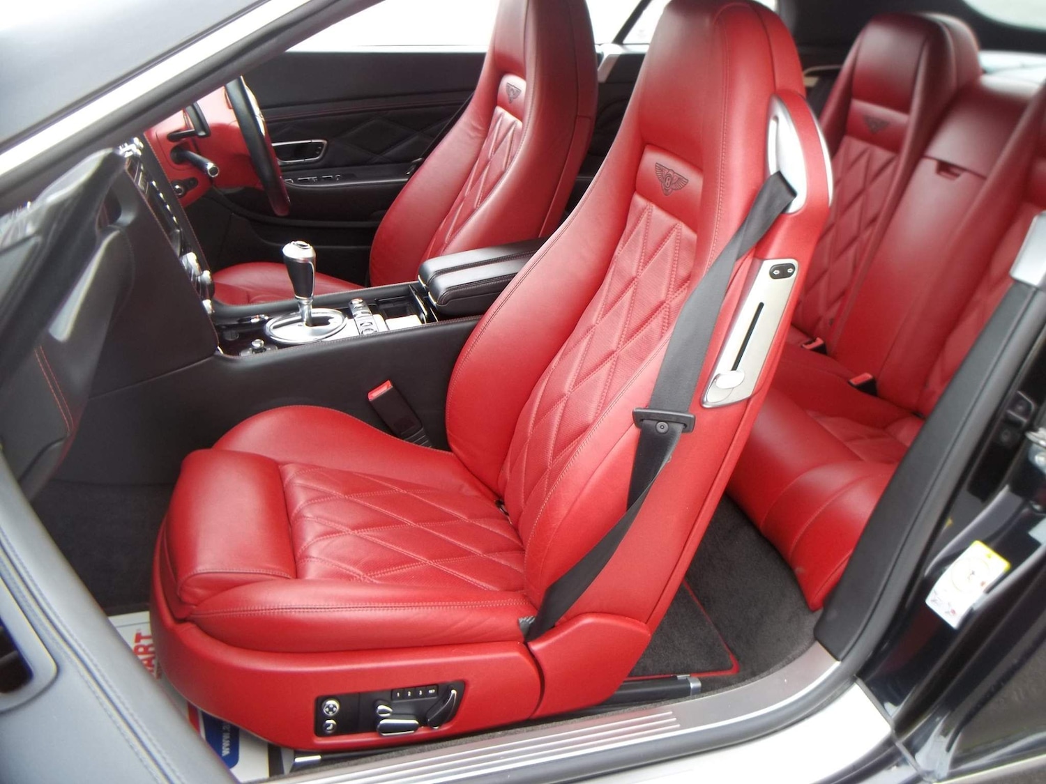 Used Bentley Continental 2011 for sale - 76988276: Photo 24