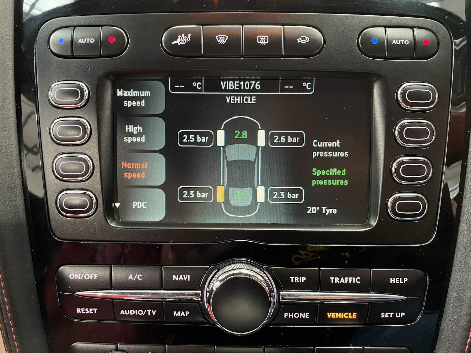 Used Bentley Continental 2011 for sale - 76988276: Photo 45