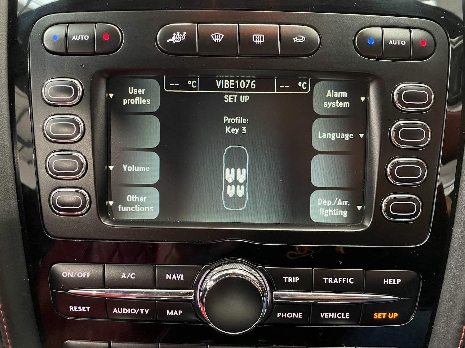 Used Bentley Continental 2011 for sale - 76988276: Photo 46