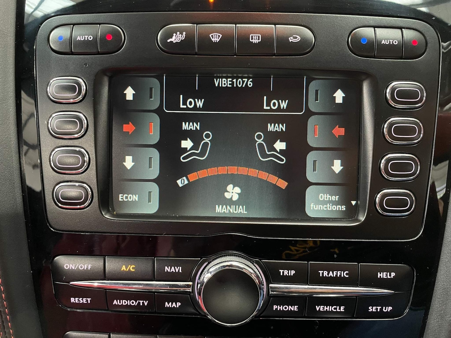 Used Bentley Continental 2011 for sale - 76988276: Photo 47