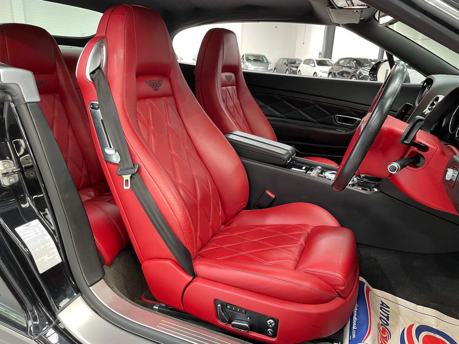 Used Bentley Continental 2011 for sale - 76988276: Photo 55