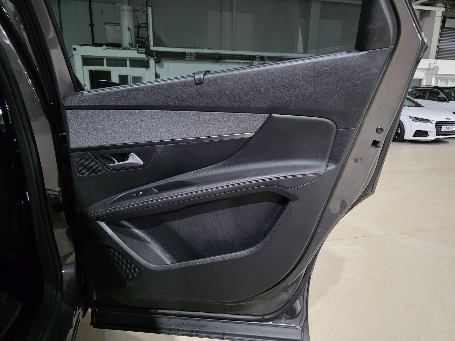 Used Peugeot 5008 2020 for sale - 76866010: Photo 26