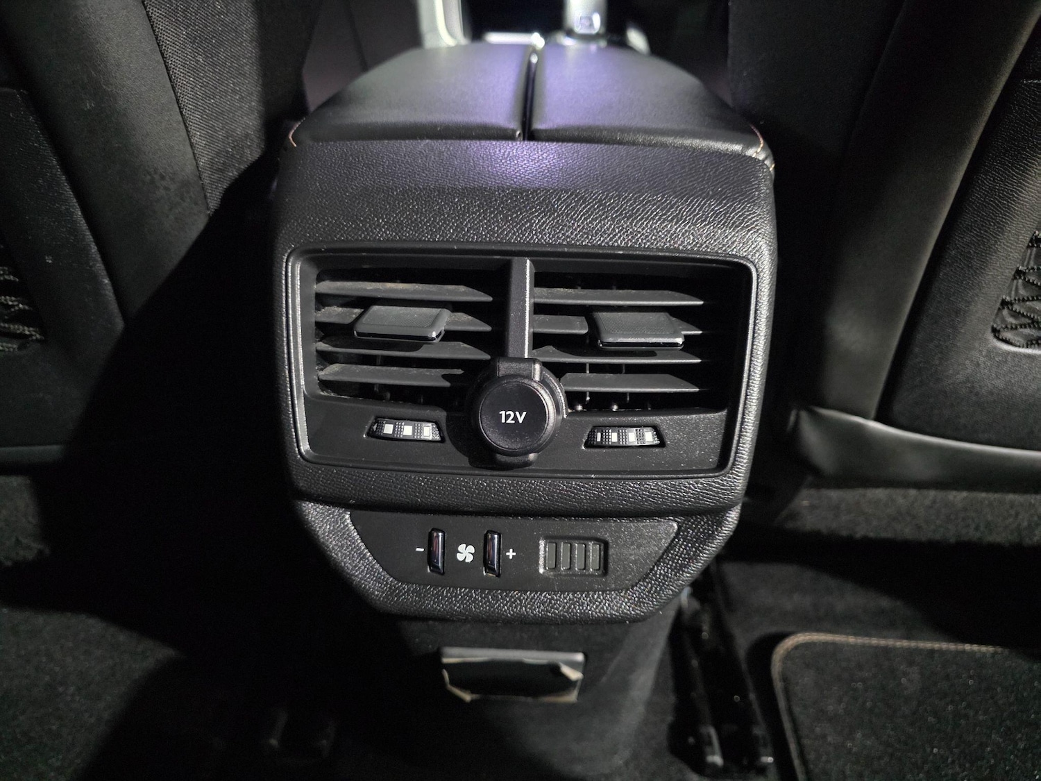 Used Peugeot 5008 2020 for sale - 76866010: Photo 29