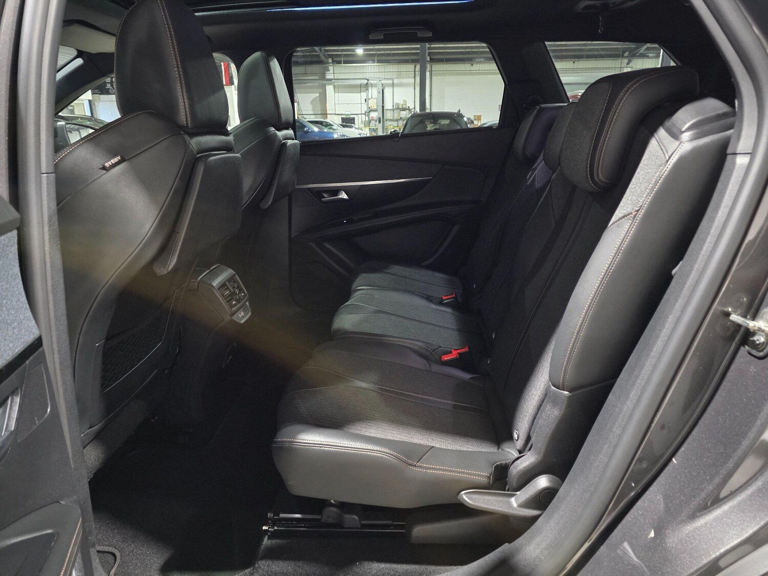 Used Peugeot 5008 2020 for sale - 76866010: Photo 30