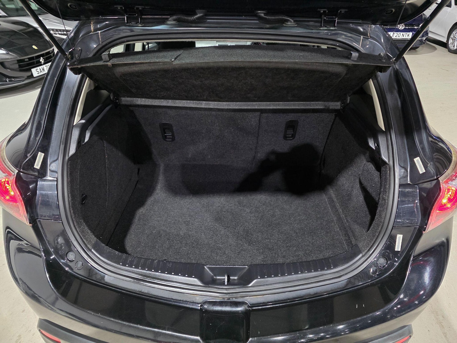 Used Mazda Mazda3 2009 for sale - 77054044: Photo 23