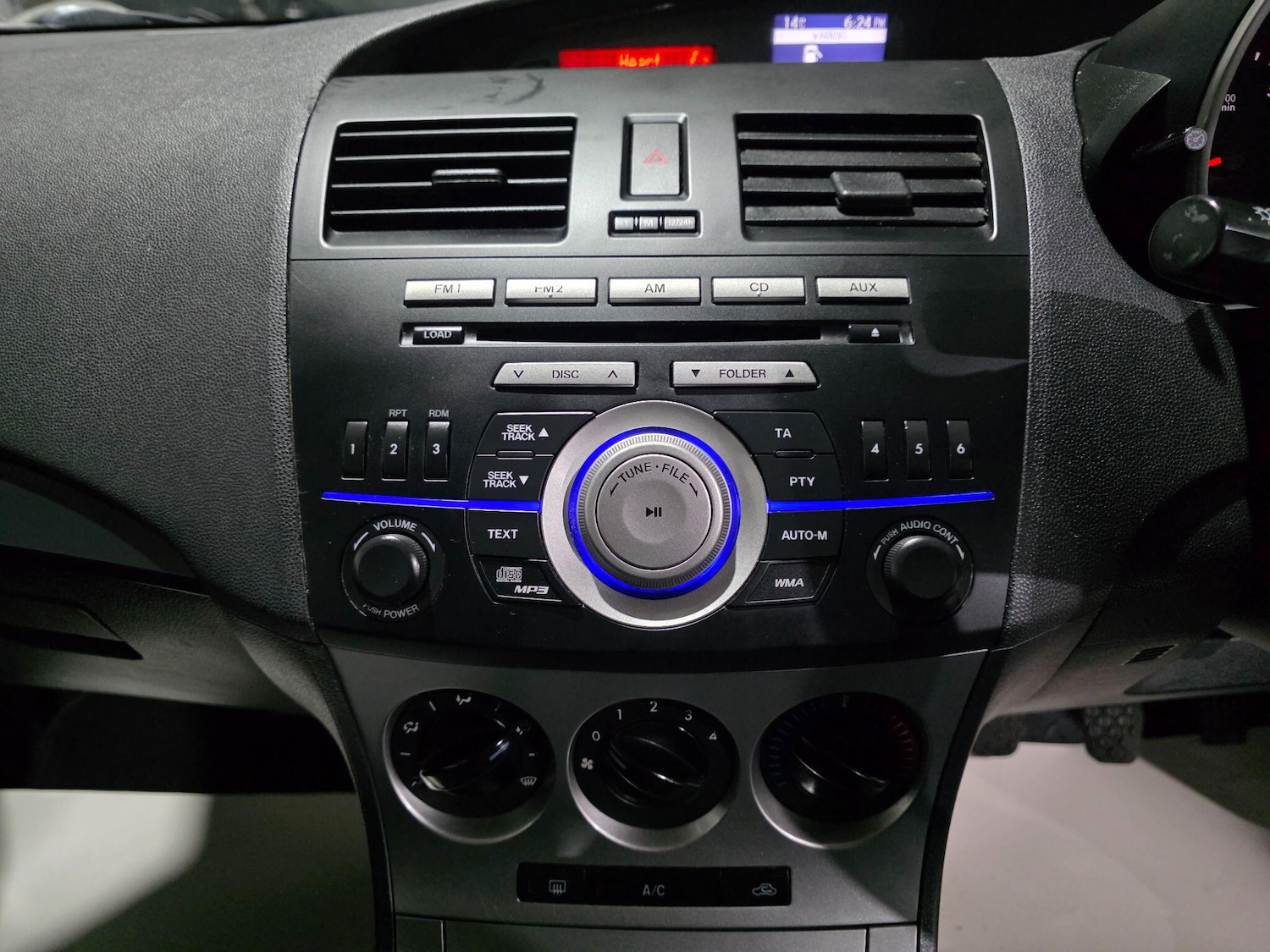 Used Mazda Mazda3 2009 for sale - 77054044: Photo 8