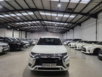 Used Mitsubishi Outlander 2019 for sale - 76336880: Photo