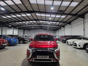 Used Mitsubishi Outlander 2019 for sale - 77646612: Photo