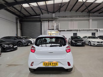 Used Hyundai i10 2024 for sale - 79349286: Photo