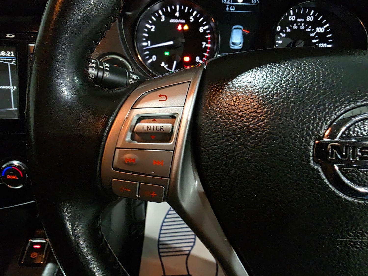 Used Nissan Qashqai for sale - 77229507: Photo 16