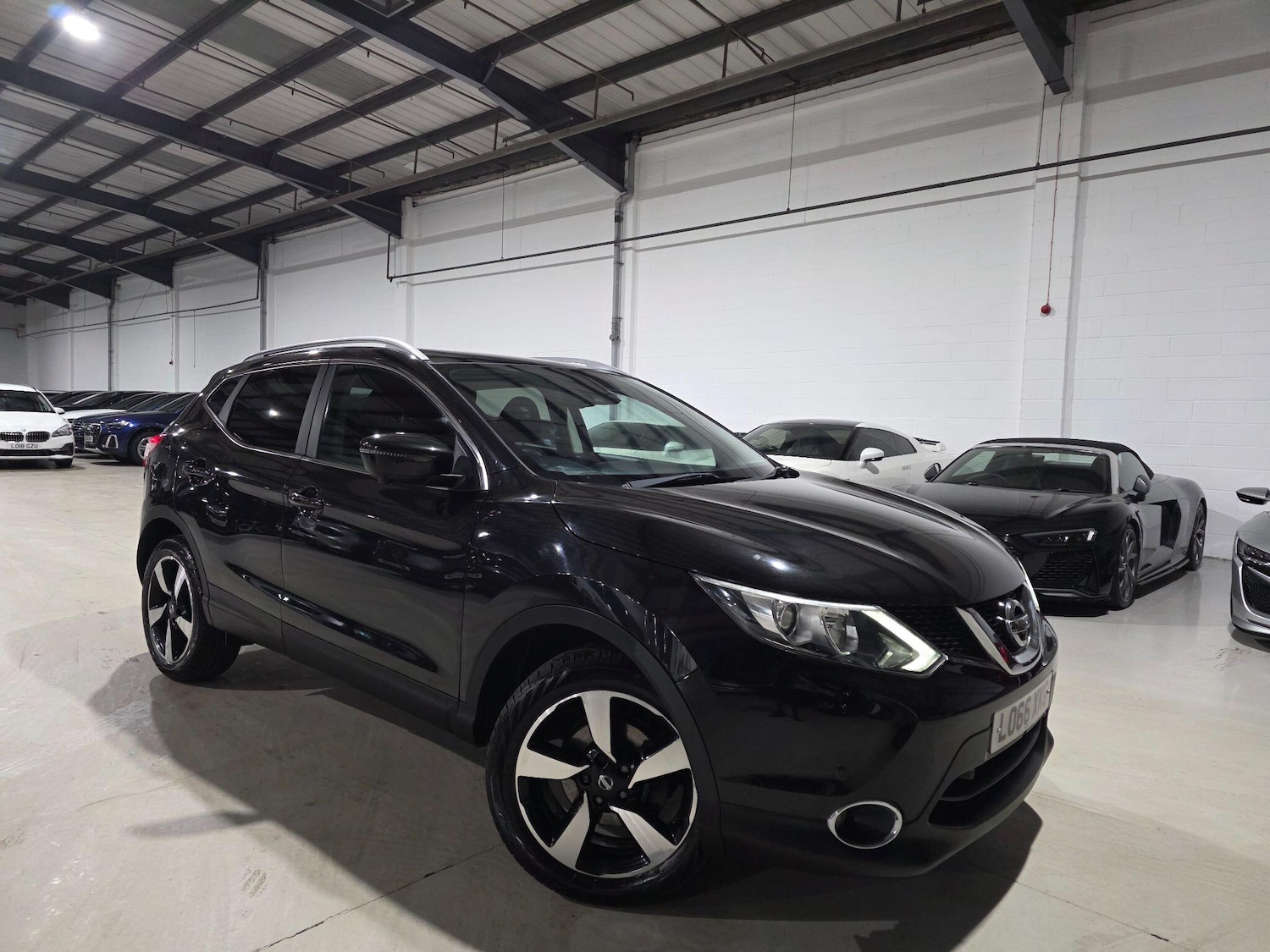 Used Nissan Qashqai for sale - 77229507: Photo 3