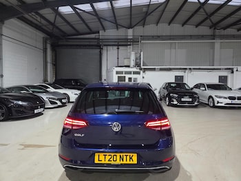 Used Volkswagen Golf 2020 for sale - 76550888: Photo