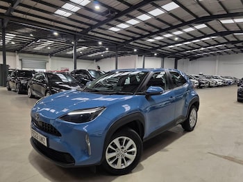 Used Toyota Yaris Cross 2022 for sale - 77331404: Photo