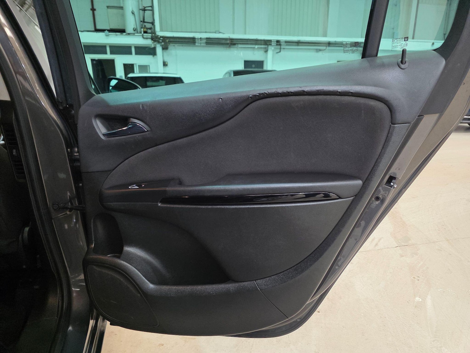 Used Vauxhall Zafira Tourer for sale - 77957975: Photo 20