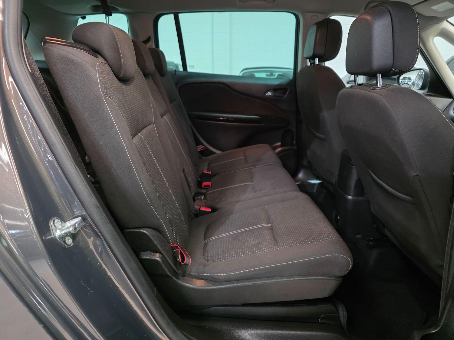 Used Vauxhall Zafira Tourer for sale - 77957975: Photo 22