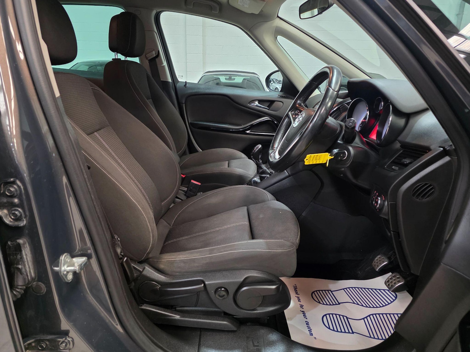 Used Vauxhall Zafira Tourer for sale - 77957975: Photo 6