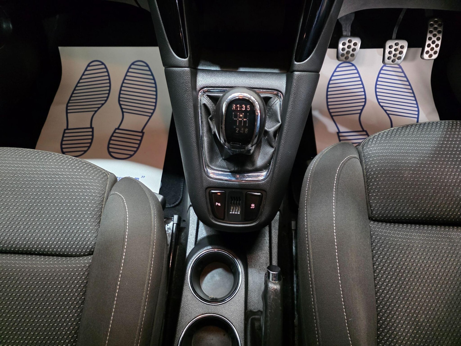 Used Vauxhall Zafira Tourer for sale - 77957975: Photo 9