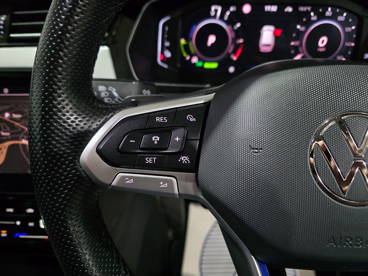 Used Volkswagen Passat 2021 for sale - 77838761: Photo 22