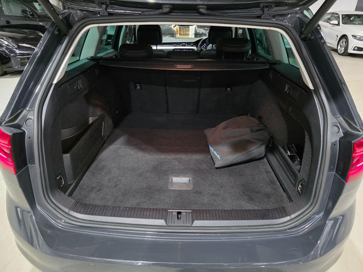 Used Volkswagen Passat 2021 for sale - 77838761: Photo 32