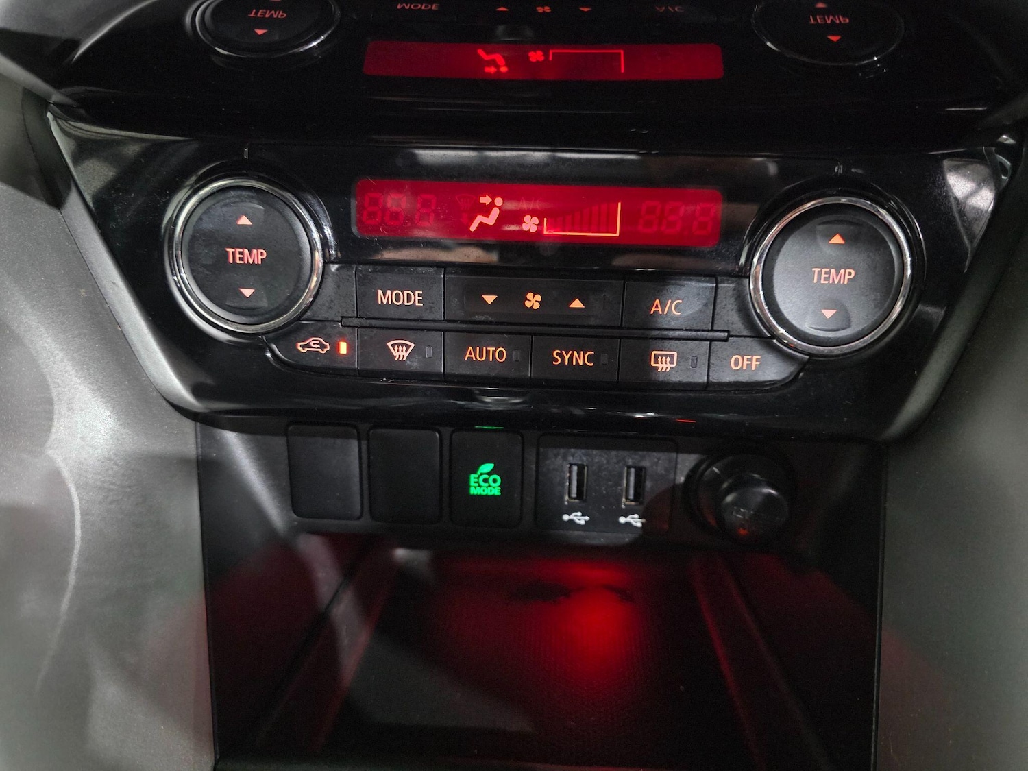 Used Mitsubishi Eclipse Cross 2021 for sale - 76824262: Photo 10