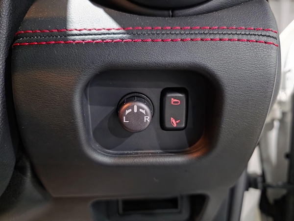 Used Nissan GT-R 2017 for sale - 76167575: Photo 21