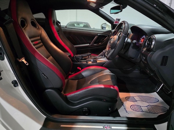 Used Nissan GT-R 2017 for sale - 76167575: Photo 6