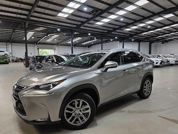 2015 (65) - 2.5 300h Luxury E-CVT 4WD Euro 6 (s/s) 5dr