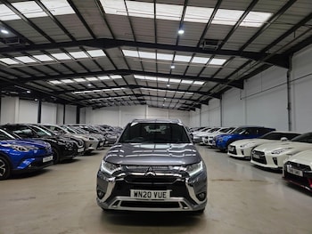 Used Mitsubishi Outlander 2020 for sale - 78675642: Photo