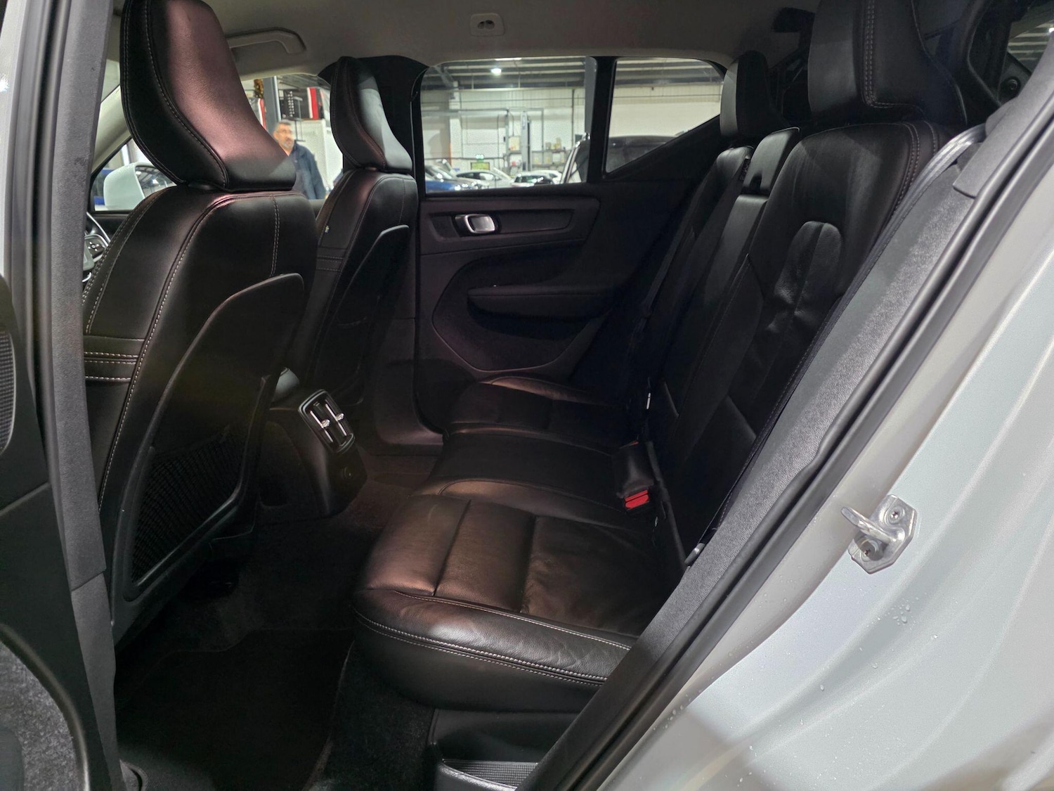 Used Volvo XC40 for sale - 76997440: Photo 29