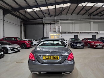 Used Mercedes-Benz C Class 2016 for sale - 77175964: Photo