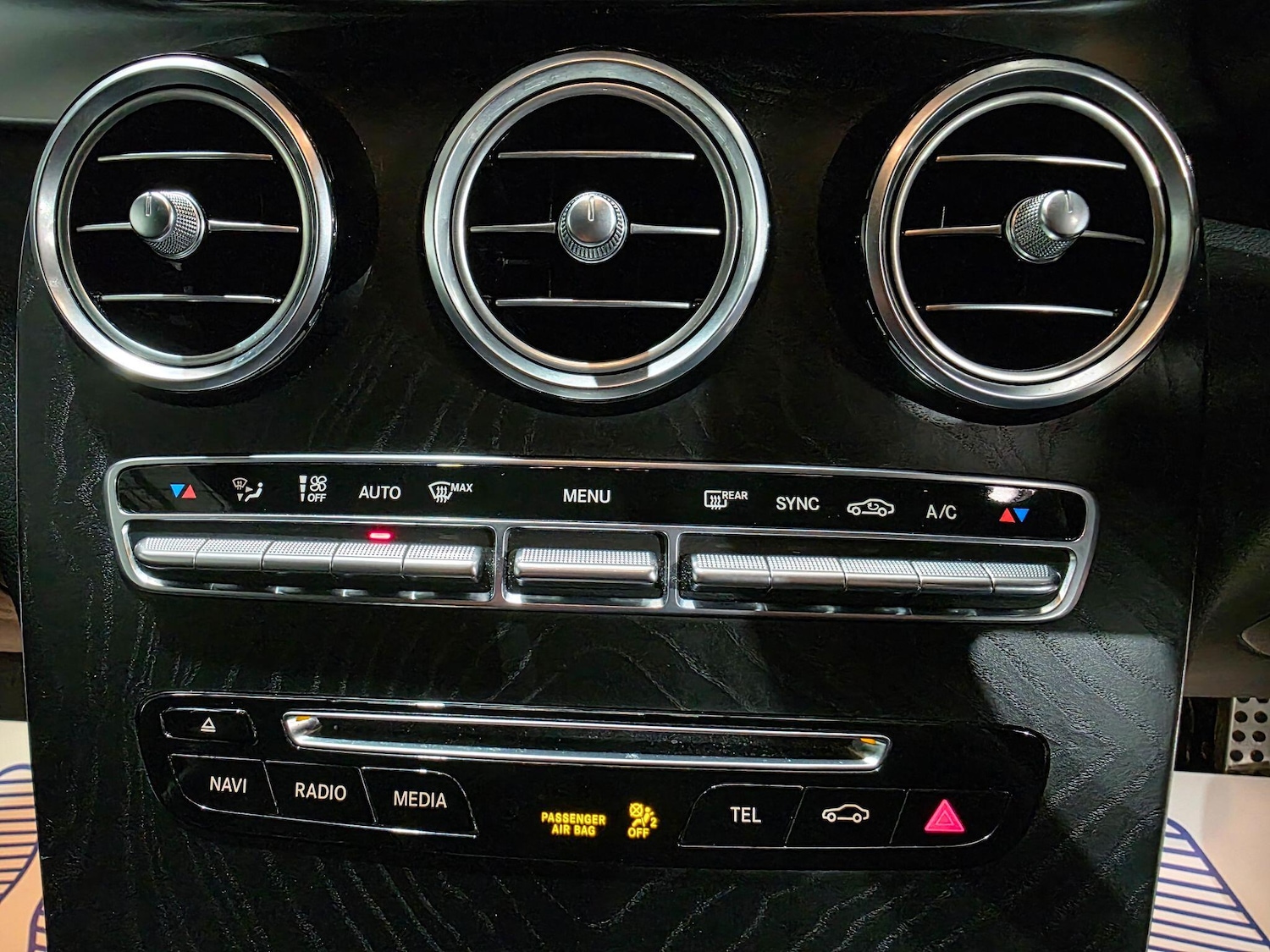 Used Mercedes-Benz GLC 2016 for sale - 77496476: Photo 10