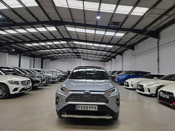Used Toyota RAV4 2019 for sale - 79132202: Photo