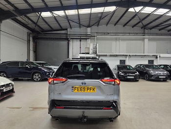 Used Toyota RAV4 2019 for sale - 79132202: Photo