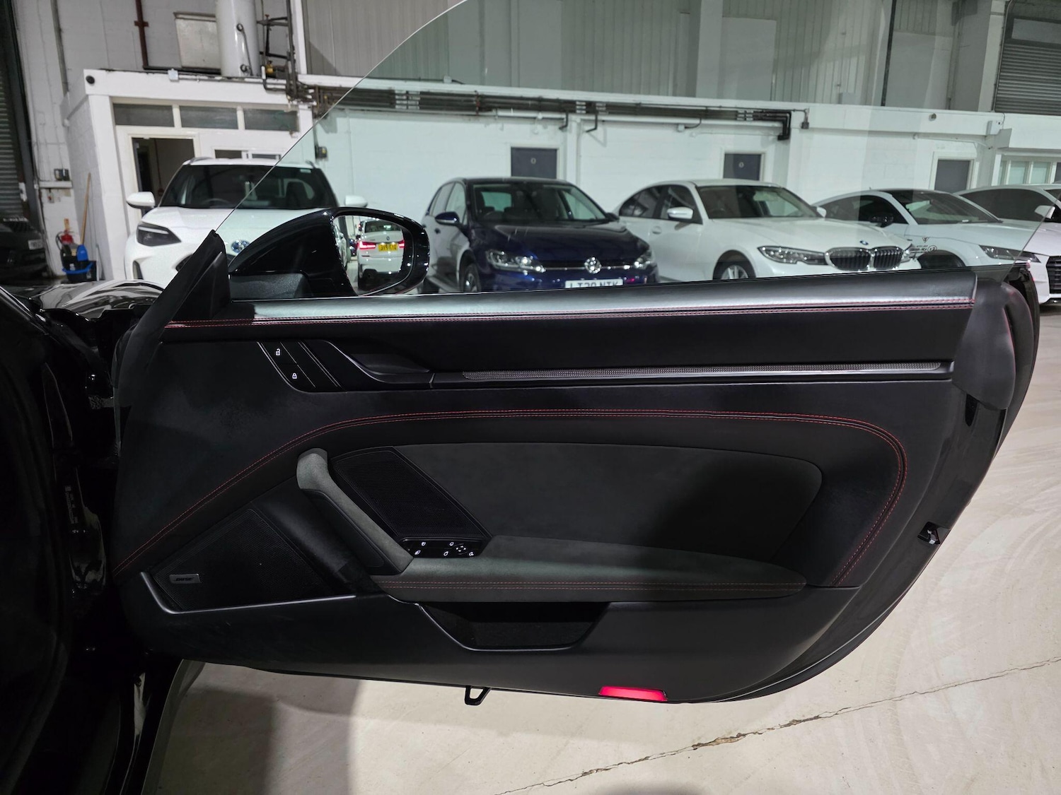 Used Porsche 911 2022 for sale - 76727173: Photo 23