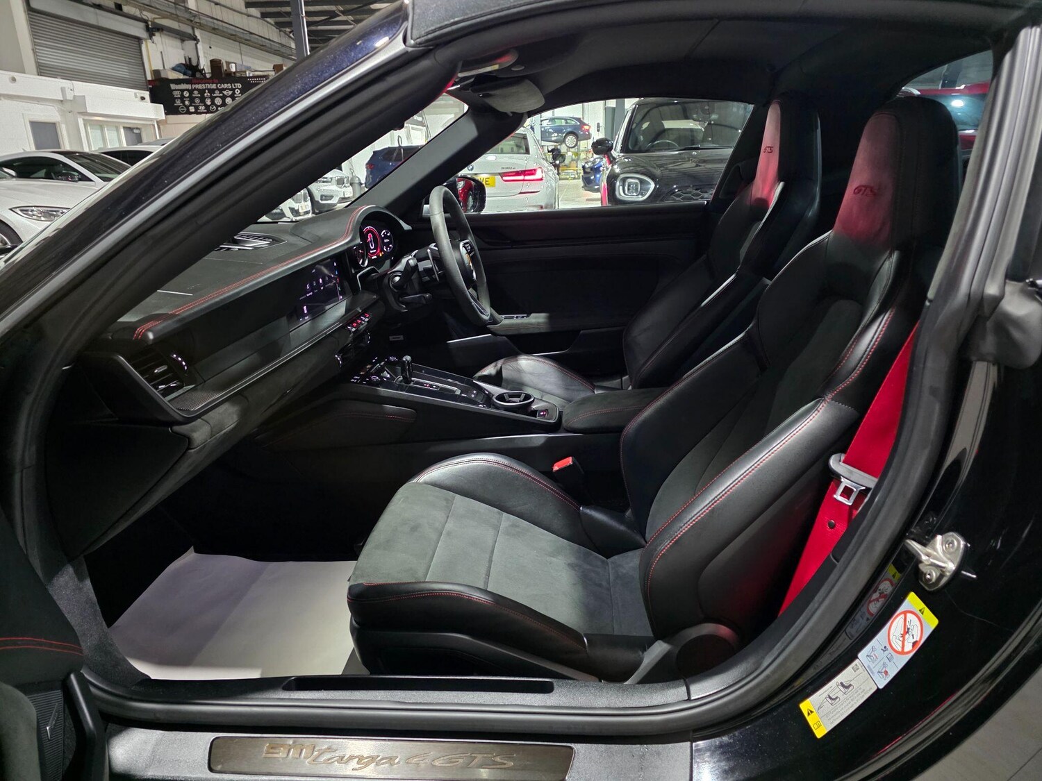 Used Porsche 911 2022 for sale - 76727173: Photo 33