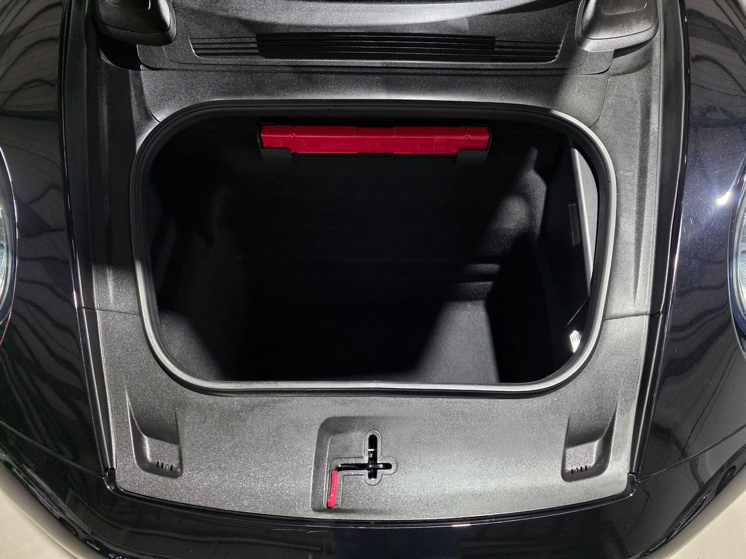 Used Porsche 911 2022 for sale - 76727173: Photo 35