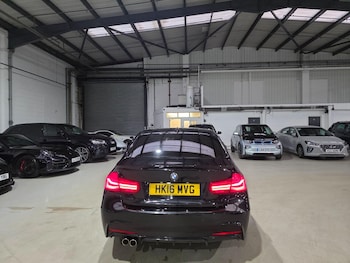 Used BMW 3 Series 2016 for sale - 77793970: Photo