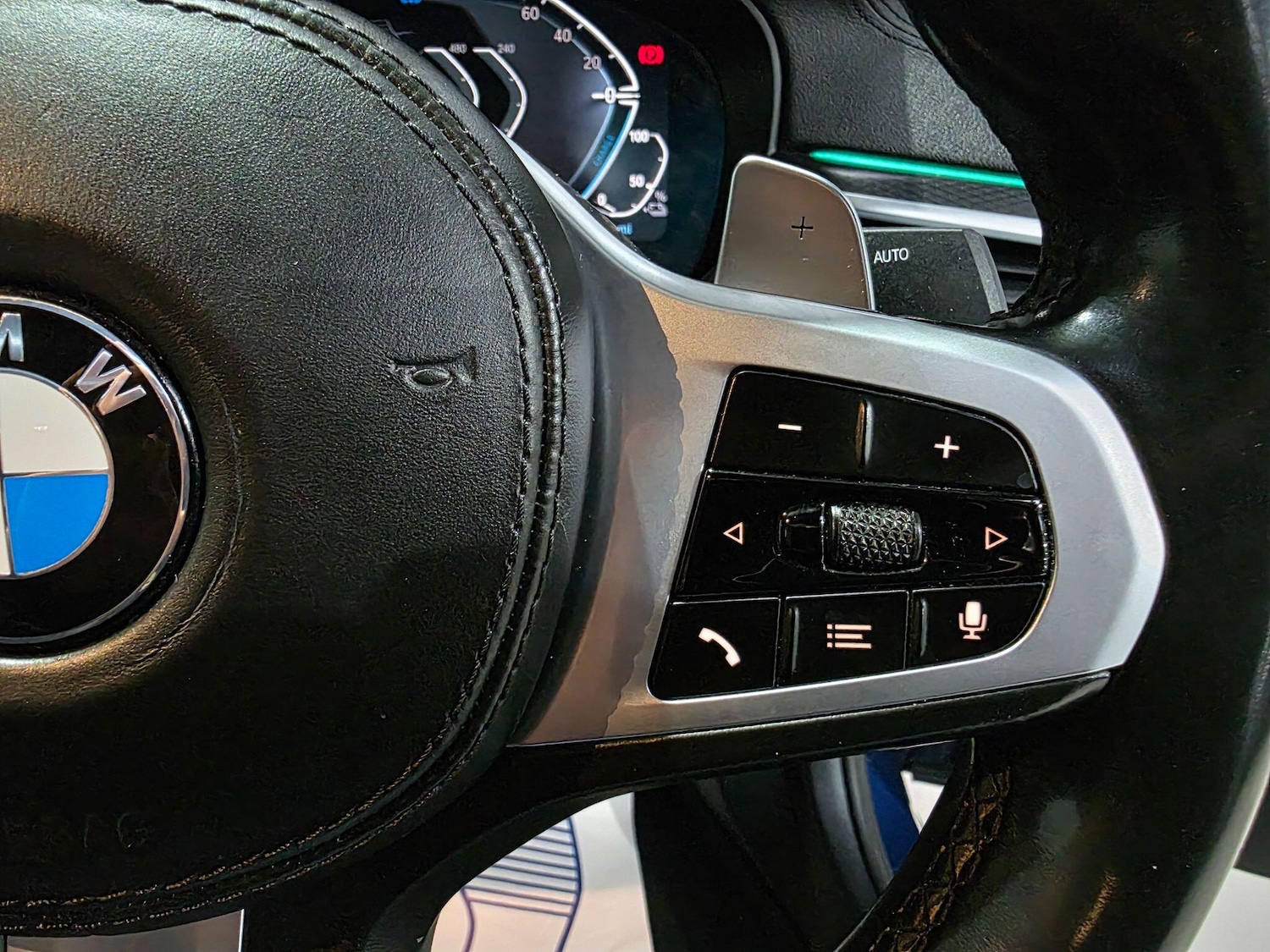 Used BMW 5 Series 2020 for sale - 76377229: Photo 24