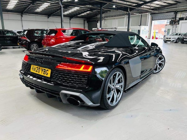 Used Audi R8 2020 for sale - 73916364: Photo 32