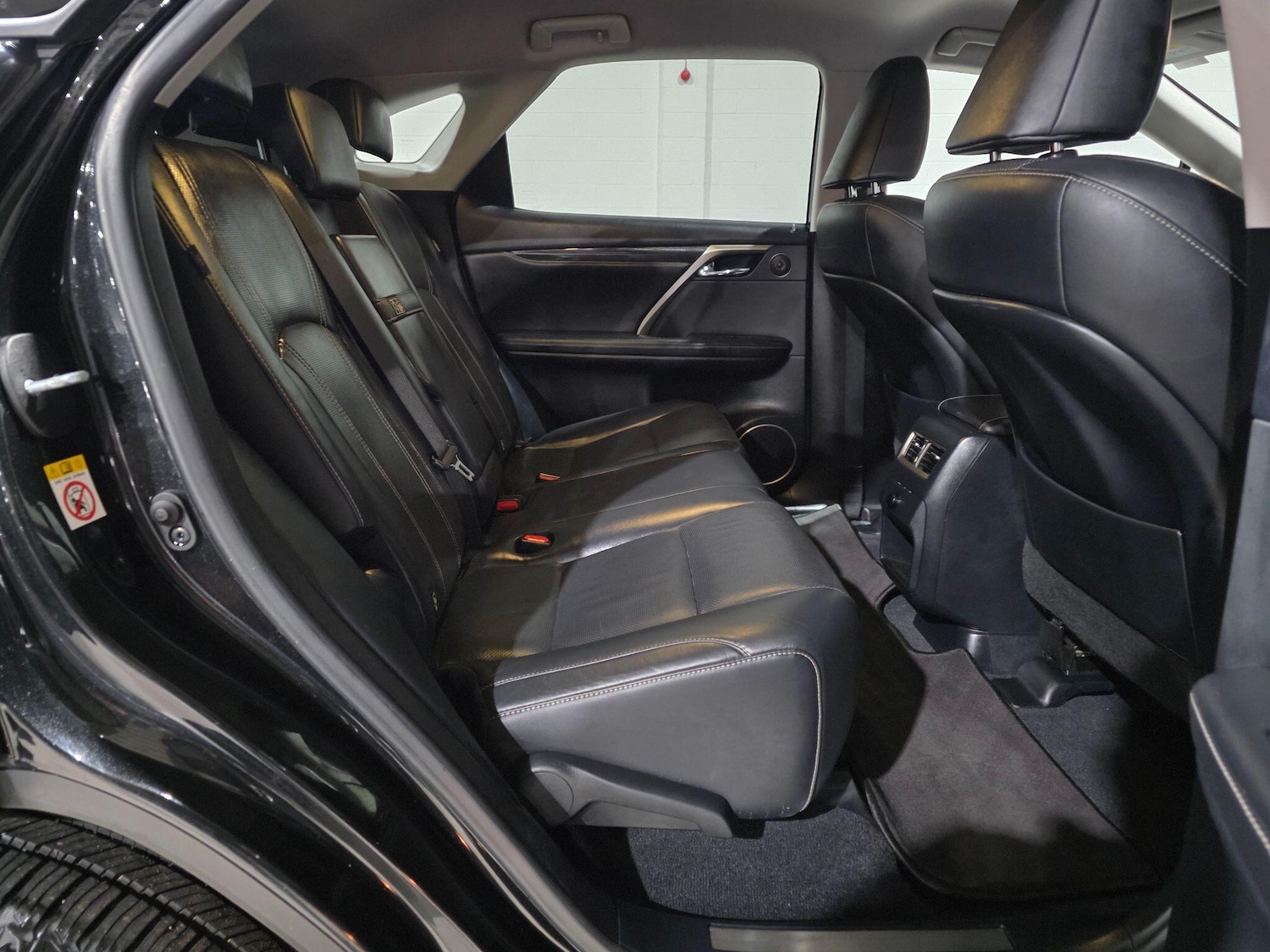 Used Lexus RX 2018 for sale - 77017048: Photo 29