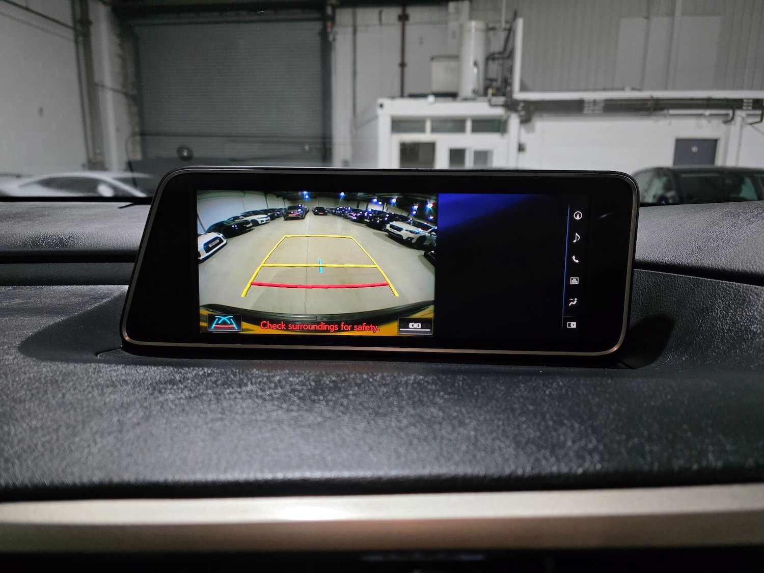 Used Lexus RX 2018 for sale - 77017048: Photo 9